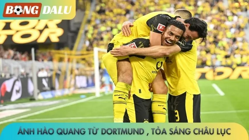 Ánh hào quang từ Dortmund , tỏa sáng châu lục